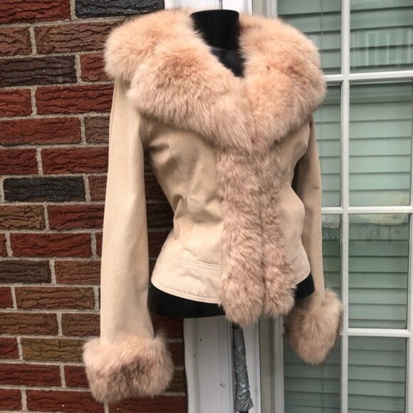 Real Fox Fur Suede Jacket. - Picture 3 of 8